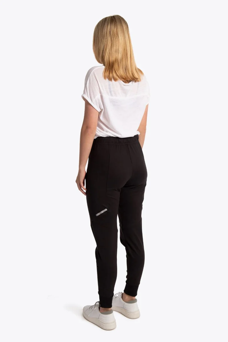 Osaka Women's Track Pants (Black)