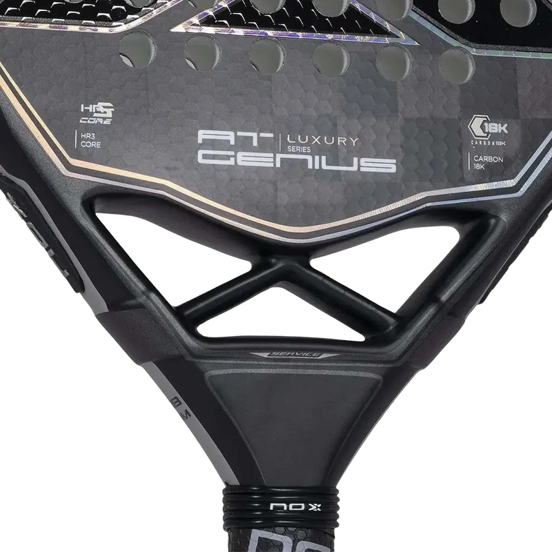 Pala Nox AT10 Genius Attack 18K Limited Edition (Exclusiva PadelPROShop)