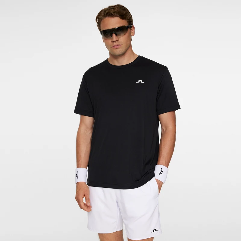 Ade T-Shirt Herren-Schwarz