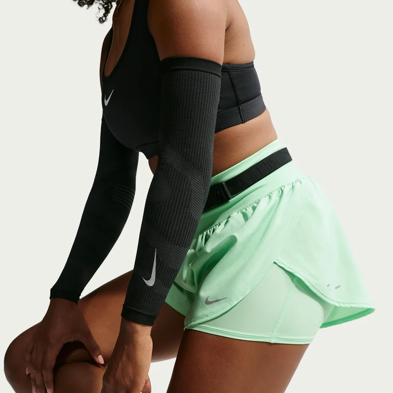 Flow 2in1 Laufshorts Damen - mint, silber