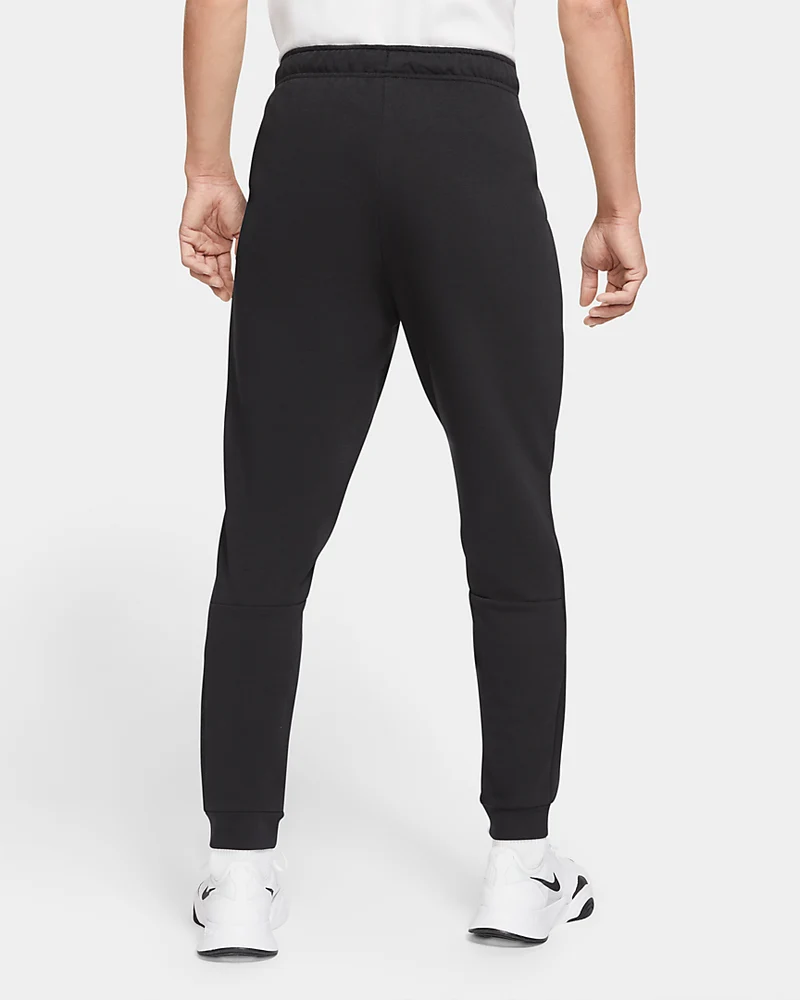 NIKE Herren Sporthose DF PNT TAPER FL - Dri-FIT Komfort