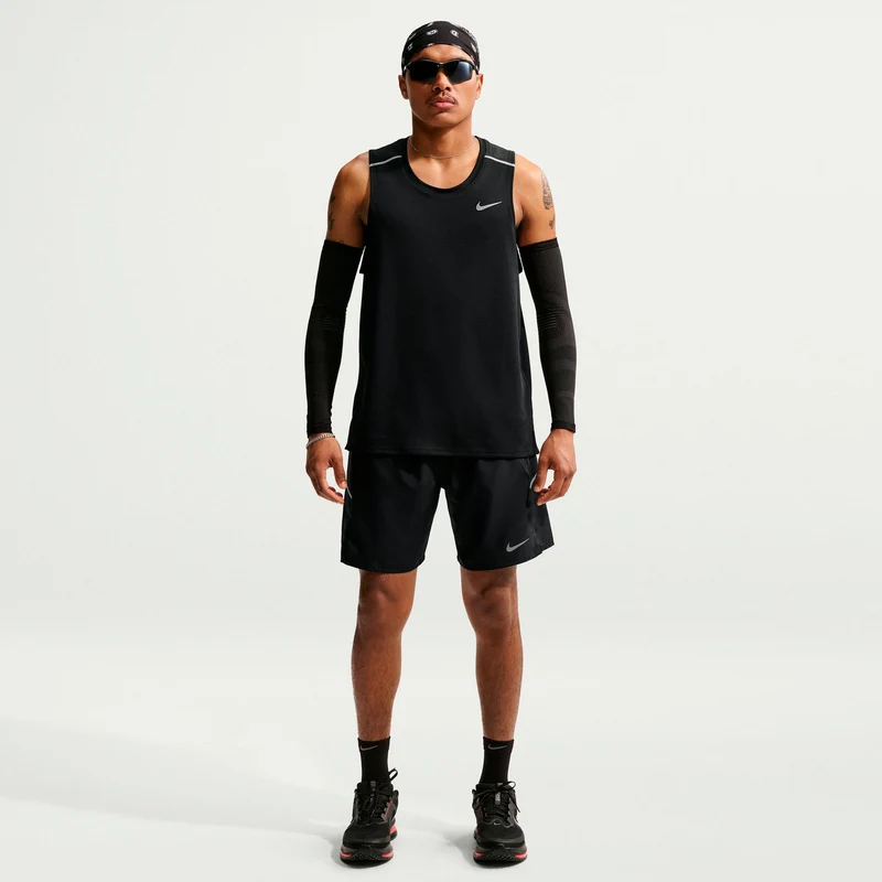 Miler 7in Laufshorts Herren - schwarz, silber