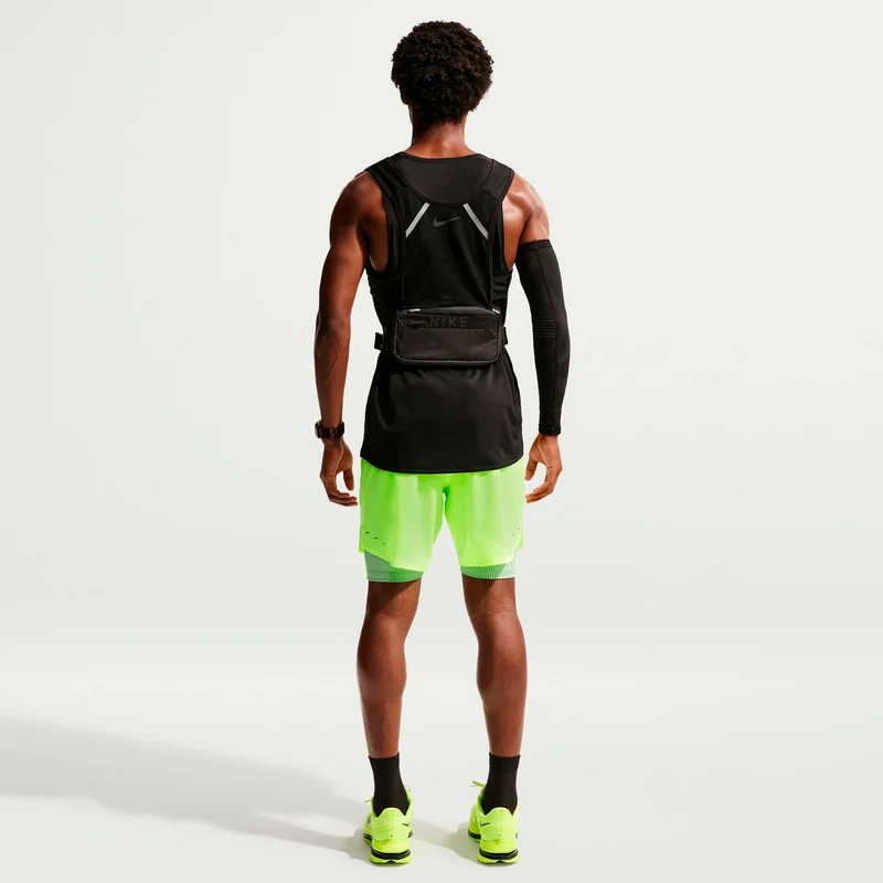 Stride 7in Laufshorts Herren - neongelb, silber